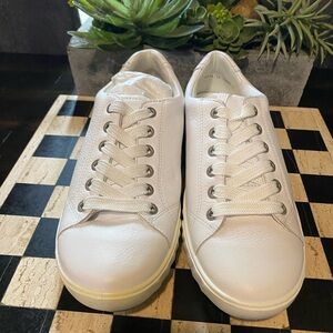 Ara Classic White Kids Sneakers